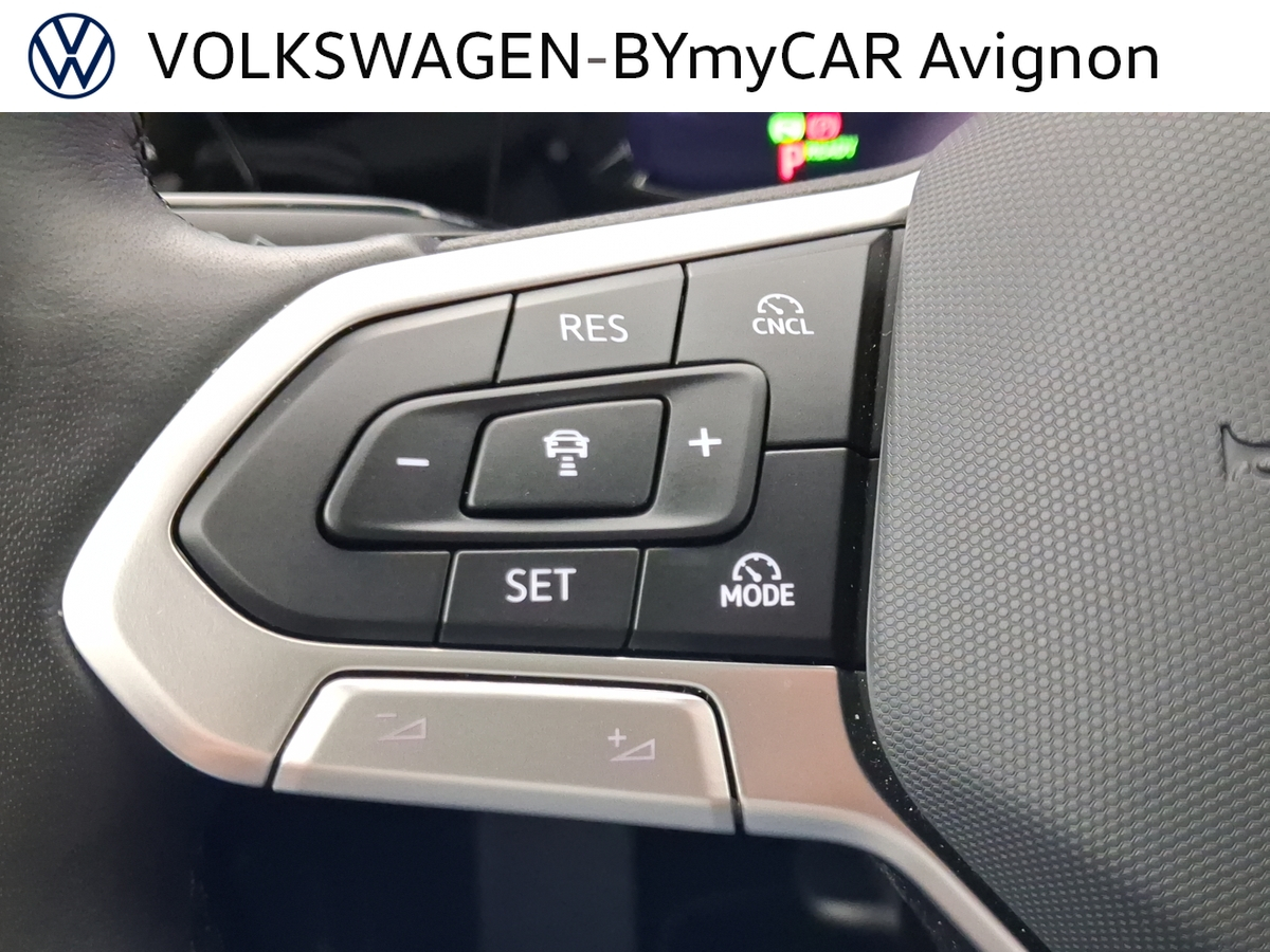 Volkswagen Golf SW 1.5 eTSI EVO2 116 DSG7 — photo 25