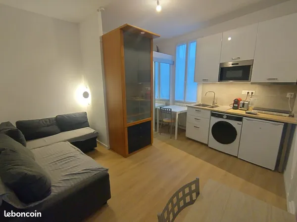 Mérignac - T1 meublé - Terrasse, stationnement, Internet - 600 CC