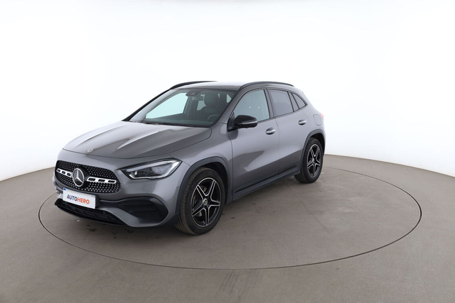 Mercedes-Benz GLA 200 AMG Line DCT