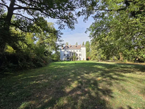 Château 19 pièces 581 m²