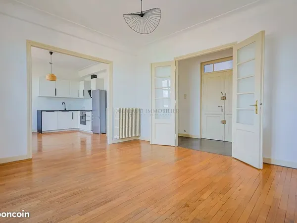 Appartement 5 pièces 102 m²