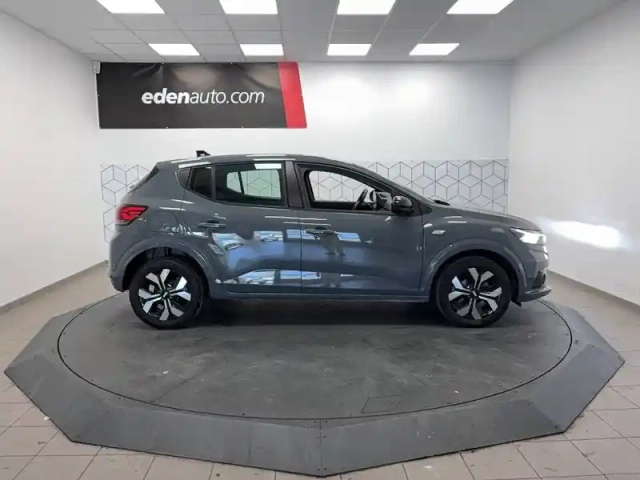 Dacia Sandero eco-g 100 gsr2 — photo 6