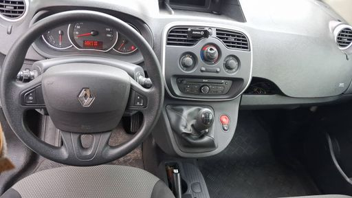 Renault Kangoo Express 1.5 dCi 90 - Grand Confort – 2018 – 116219 km – Diesel – Boîte Manuelle — photo 38
