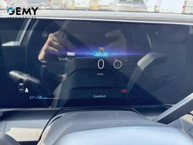 Renault Megane e-tech ev40 130ch standard charge — photo 21