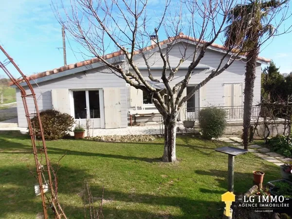 Maison individuelle de 63,5 m2 sur un terrain de plus de 2 5