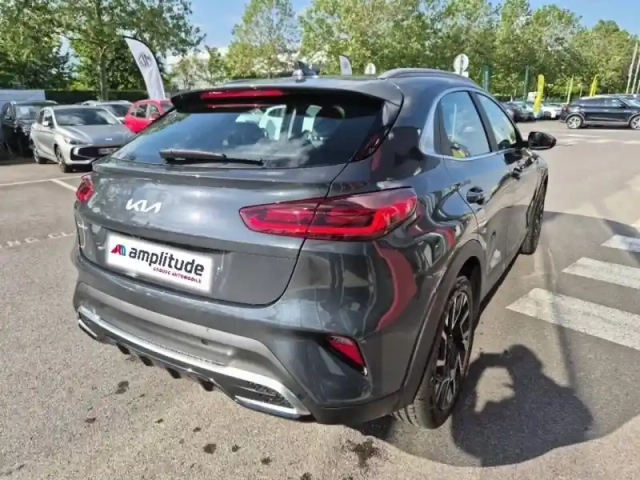 Kia Xceed 1.5 t-gdi 140ch active dct7 — photo 5