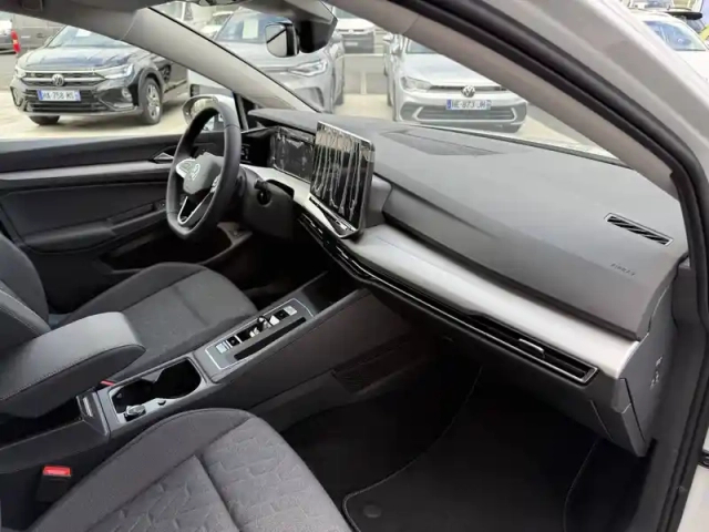 Volkswagen Golf 1.5 ehybrid 204 dsg6 — photo 41