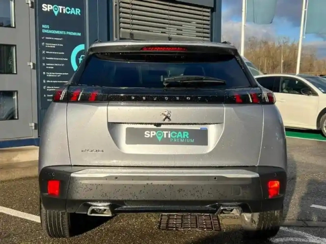 Peugeot 2008 1.2 puretech 130ch s&amp;s style eat8 — photo 4