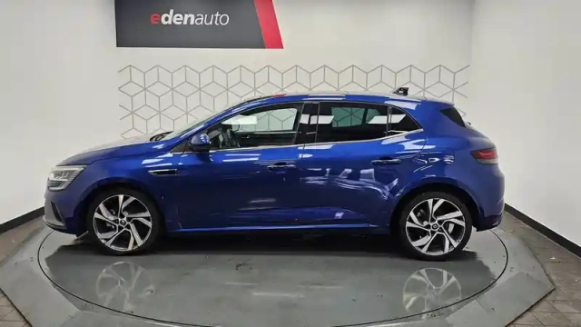 Renault Megane mégane iv berline e-tech plug-in hybride 160 — photo 10