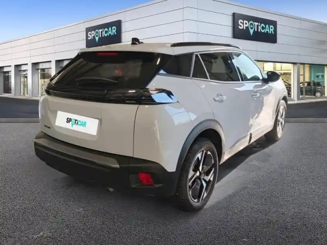 Peugeot 2008 turbo 100 ch bvm6 allure — photo 28