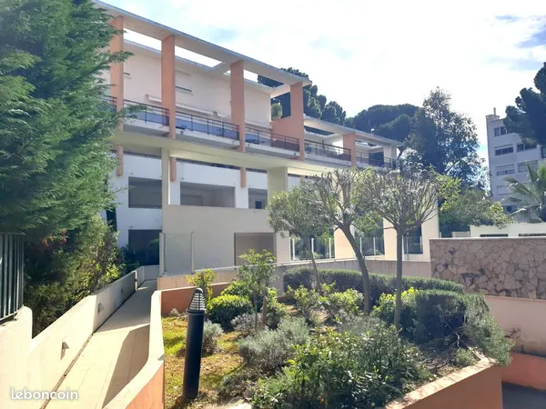 Cannes - 3 pièces meublé - Location octobre à avril uniquement
