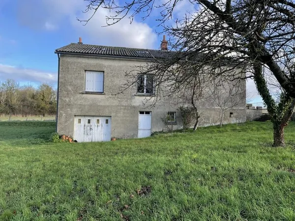 EXCLUSIVITE - Maison à rafraichir - COUESMES
