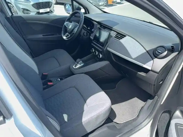 Renault Zoé zoe r110 - my22 — photo 12