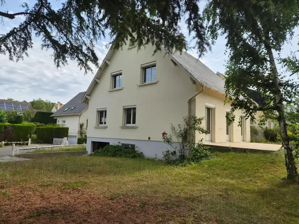 MAISON FAMILIALE 5 CHAMBRES VOLUMES GENEREUX