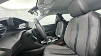 Peugeot 2008 1.5 BlueHDi 110ch S&S Allure — photo 9