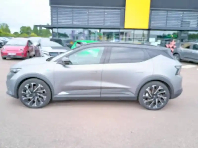 Renault Scenic e-tech électrique 220 ch grande autonomie — photo 2