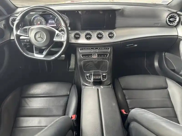 Mercedes Cla e 220 d coupé sportline — photo 11