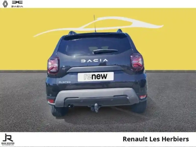 Dacia Duster 1.5 blue dci 115ch journey + 4x2 — photo 11