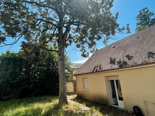 Location : Maison de plain-pied - Centre-ville La Suze-sur-Sarthe - 620/mois