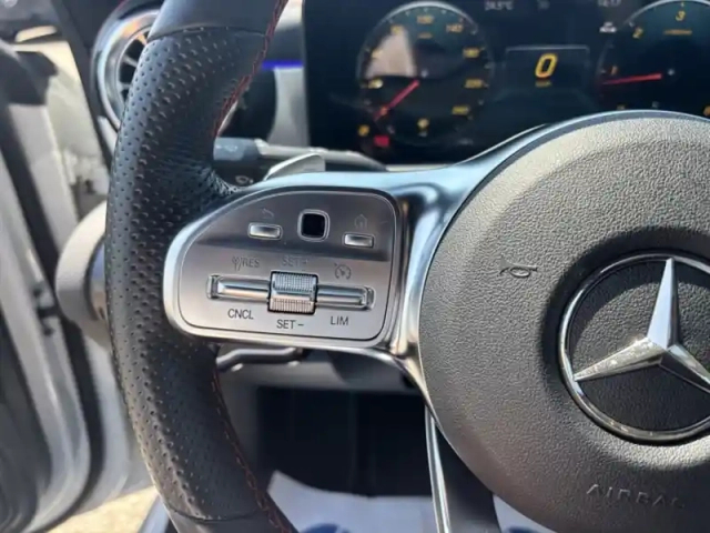 Mercedes Cla 180 d coupé amg line — photo 19