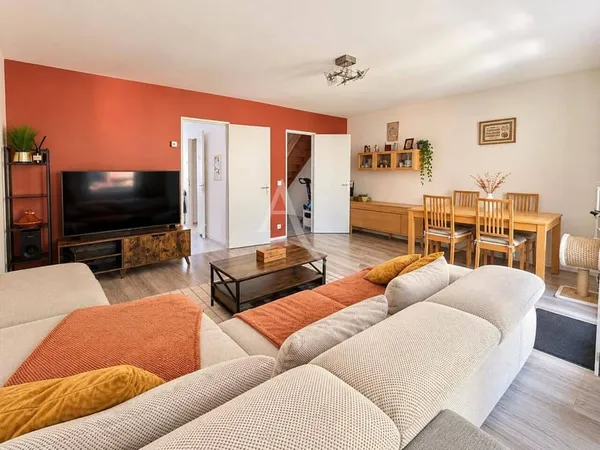 Maison 5 pièces 104 m²