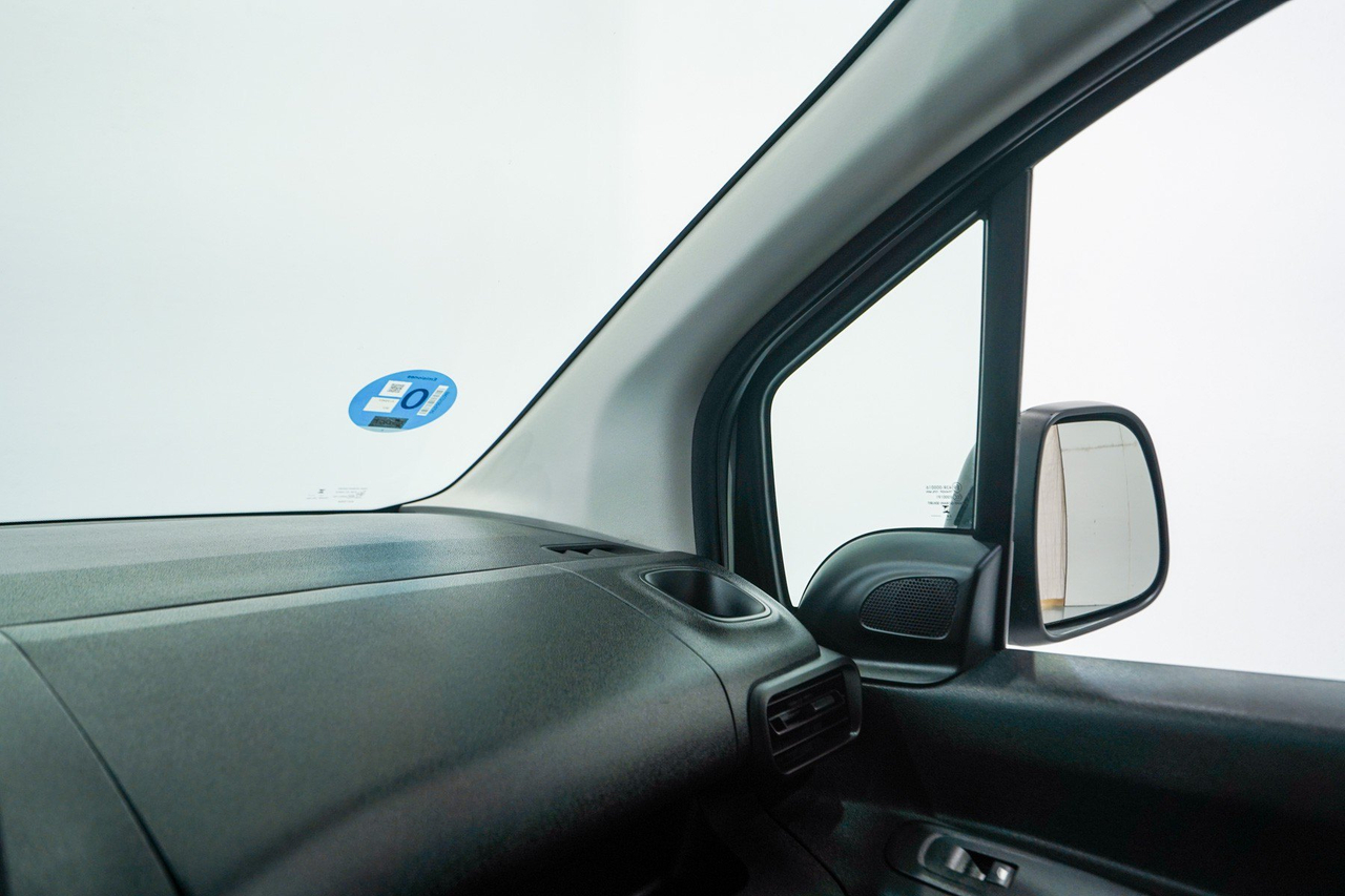 Toyota Proace Fourgon — photo 27