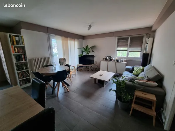 Appt lumineux 2Ch / 72m2 - Marnaz centre