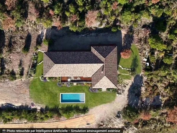 Nans-les-Pins : villa neuve de 269 m2 avec vue sur la Sainte-Baume et terrain arboré de 3 800 m2