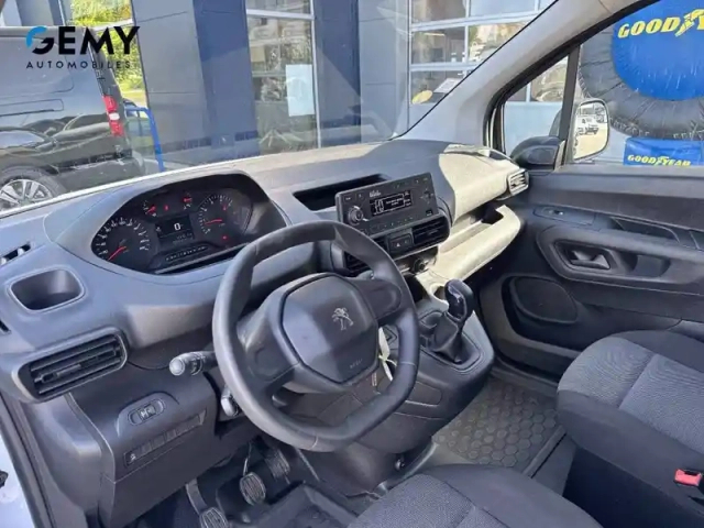 Peugeot Partner fourgon standard 650 kg bluehdi 75 bvm5 — photo 8