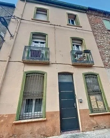 À LOUER - Appartement T4 en duplex au 2ème étage avec débarras - Rivesaltes
