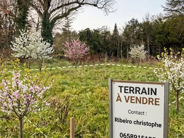 Terrain en individuel 690 m²