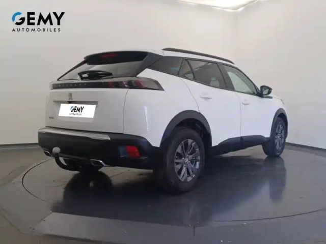 Peugeot 2008 puretech 130 s&amp;s eat8 — photo 18