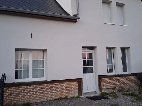 Loue petite maison mitoyenne