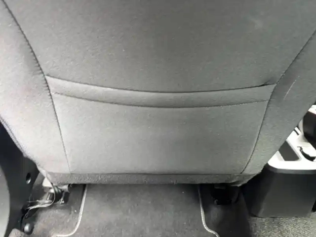 Dacia Sandero eco-g 100 — photo 15