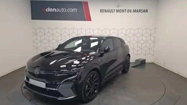 Renault Megane e-tech 220 ch autonomie confort — photo 2