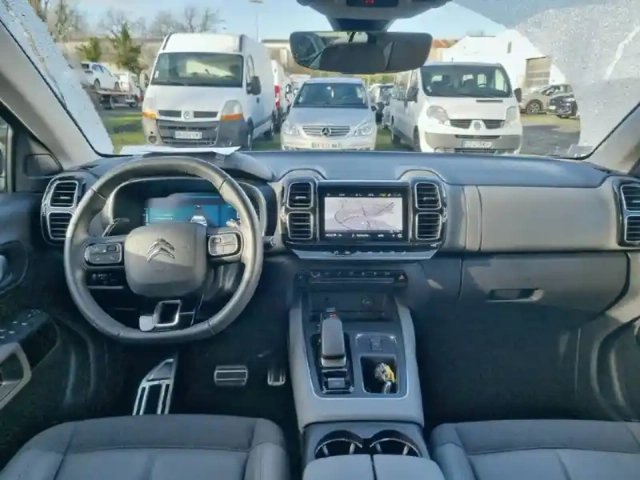 Citroën C5 Aircross hybride rechargeable 225 s&amp;s e-eat8 — photo 31