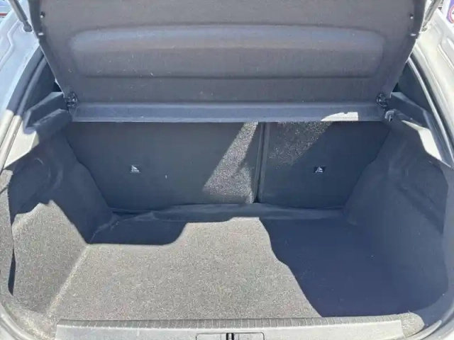 Peugeot 208 puretech 100 s&amp;s bvm6 — photo 6