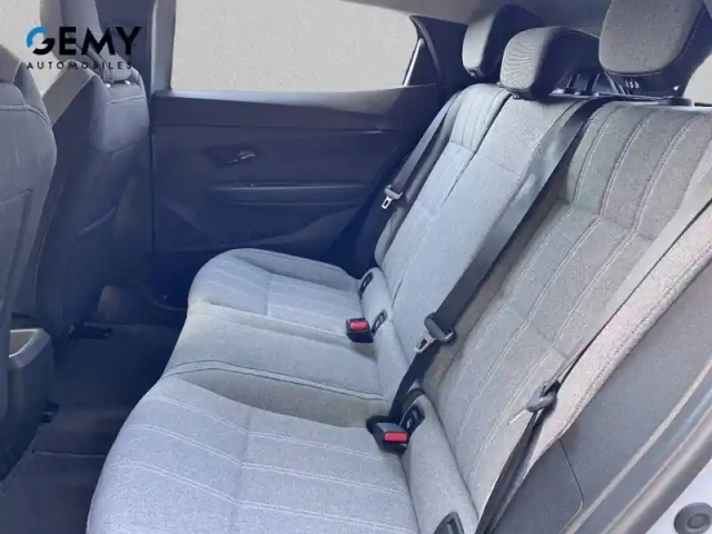 Renault Megane e-tech ev60 220 ch super charge — photo 10