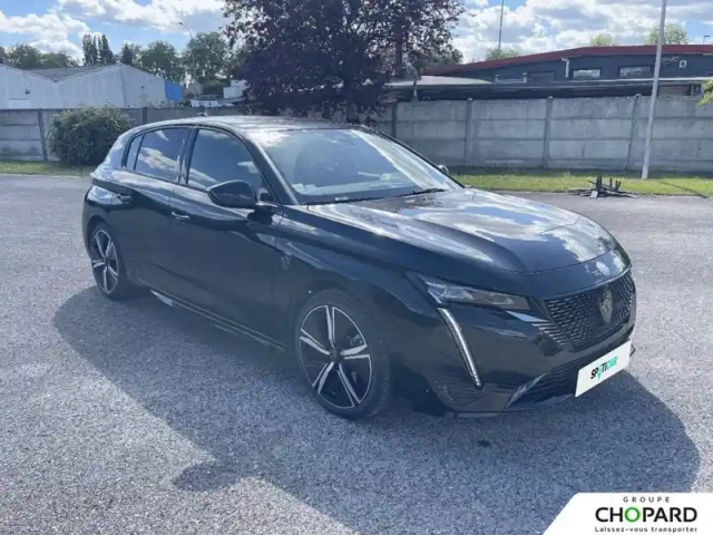 Peugeot 308 phev 180 e-eat8 — photo 28