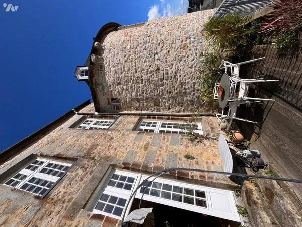 Maison 9 pièces 215 m²
