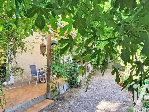 Maison de plain-pied 5 pièces 92 m²