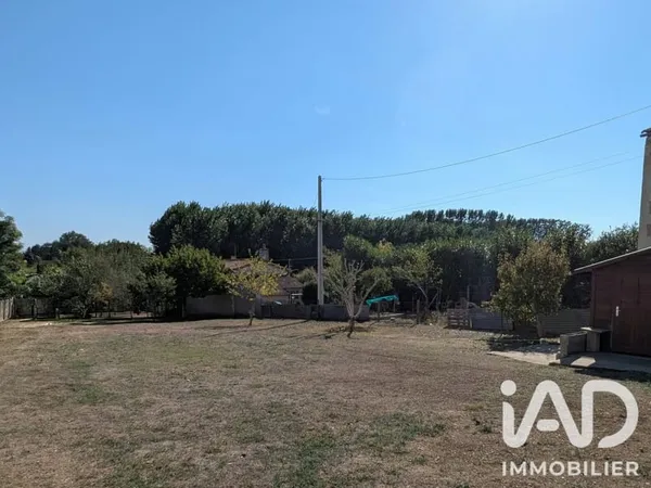 Terrain 1261 m²
