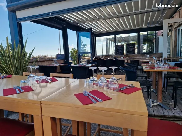 Restaurant en front de mer