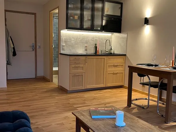 2 pièces Rénové, proche Mer, Piscine, balcon sur Jardin, Proche Deauville