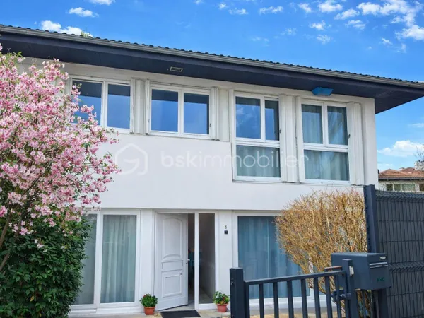 Maison 4 pièces 84 m²
