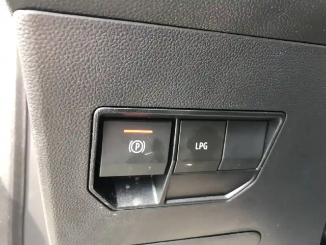 Dacia Duster eco-g 120 — photo 17