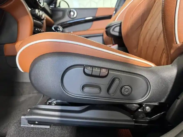 Mini Mini countryman 125 - 95 ch all4 bva6 — photo 23