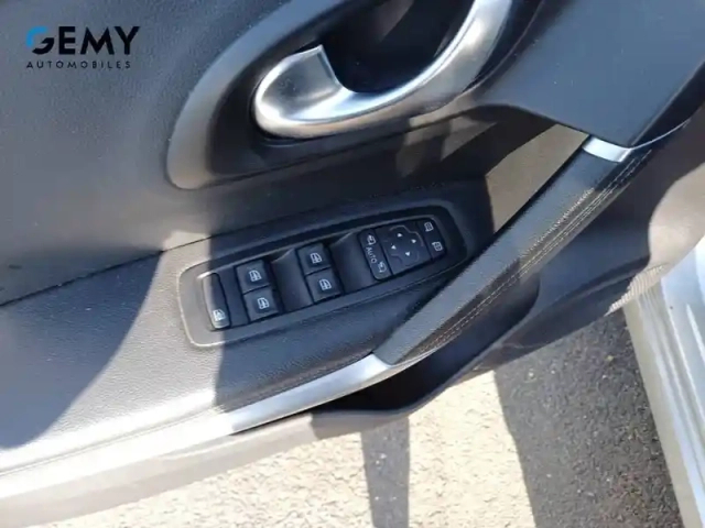 Renault Kadjar blue dci 115 edc — photo 14
