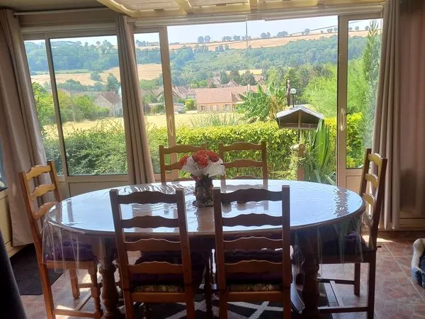 Maison de plein pied à la campagne