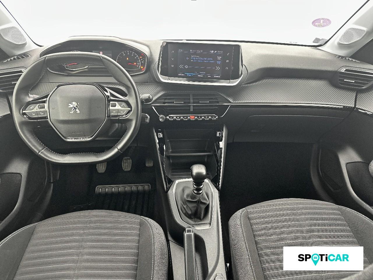 Peugeot 208 1.2 puretech 100ch s&s style 118g — photo 8